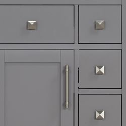 Color – Gray