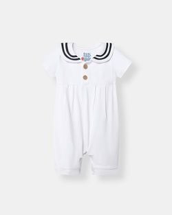 Color – White