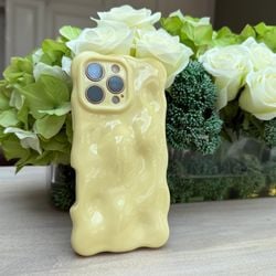 Colour – Buttercream