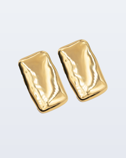 Gold earrings