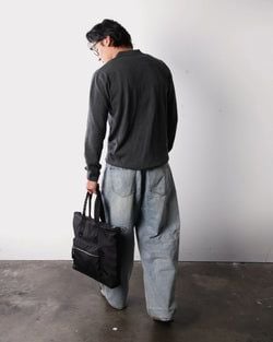 Color – Black