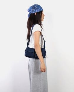 Color – Navy
