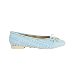 Colour – Ice Blue Boucle