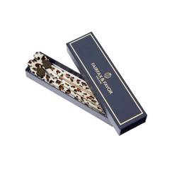 Colour – Snow Leopard