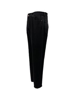 Color – Negru