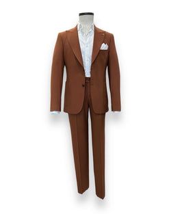 Color: – Maro
