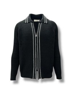 Color – Negru