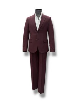Color: – Bordo