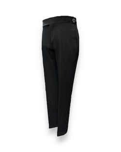 Color – Negru