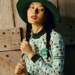 COLOUR – GREEN