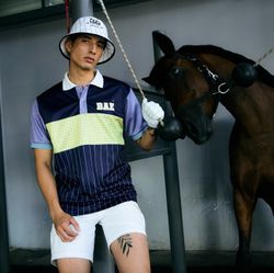 COLOUR – NAVY