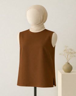 Color – بني