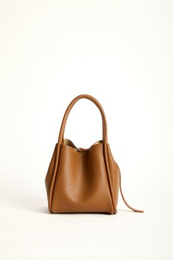 Colours – Caramel
