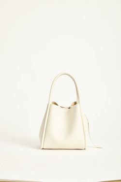 Colours – Ivory