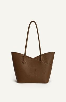 Colours – Chocolate