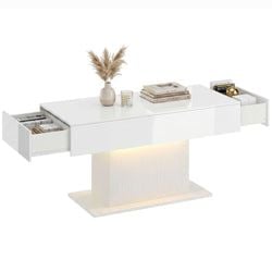 Color – White