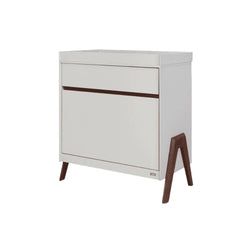 Colour – White Sand & Warm Walnut
