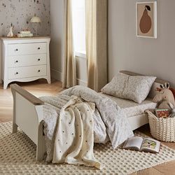 Colour – White & Ash