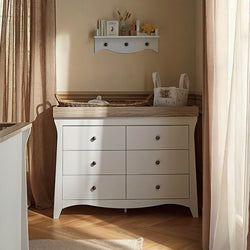 Colour – White & Ash
