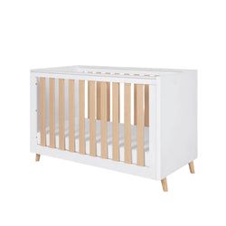 Colour – White & Light Oak