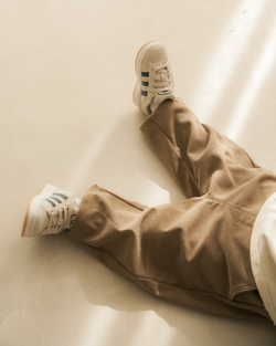 KLEUR – Caramel