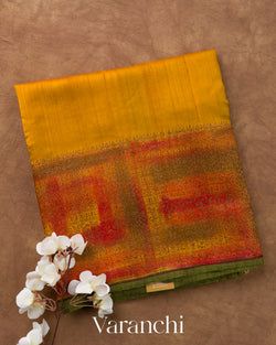 Colours – Mustard Yellow