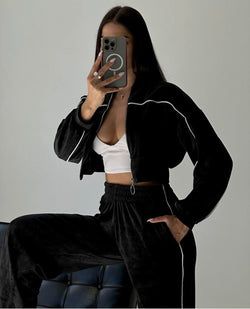 Culori – Negru