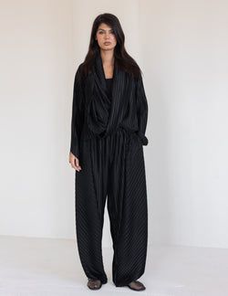 Color – Black