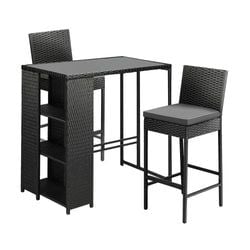 Model – Table + 2 Chairs