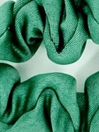 LEAF GREEN
