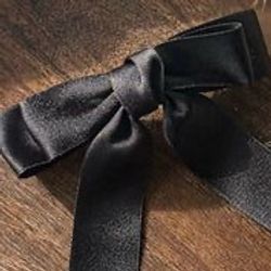 Farbe – BLACK