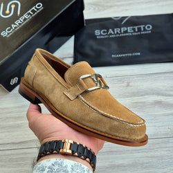 Color – Camel