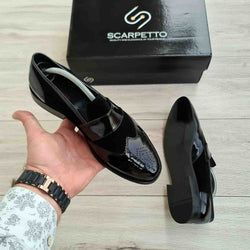 Color – Black