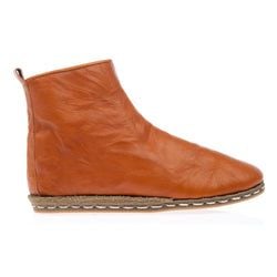 Color – Camel