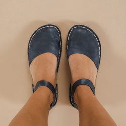 Color – Navy