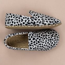 Color – Polka Dots