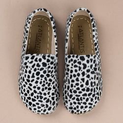 Color – Polka Dots