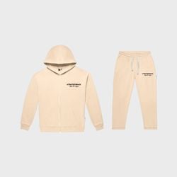 Flower Power Tracksuits – Créme