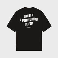 Active lifestyle items – Oversized T-shirts