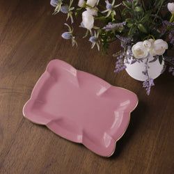 Color – Pink