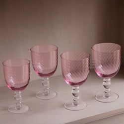 Color – Pink