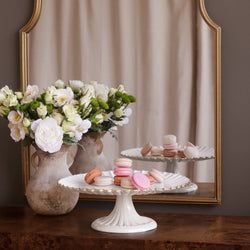 Color – Cream & White