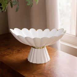 Color – Cream & White