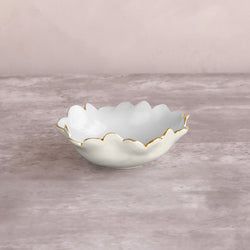 Color – Cream & White