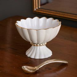 Color – Cream and White