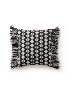 Color – Black/White