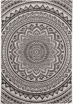 Color – Black/White