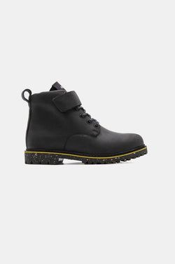 Color – Black Graso