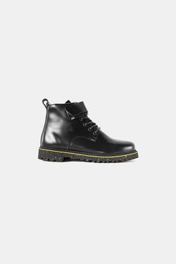 Color – Black