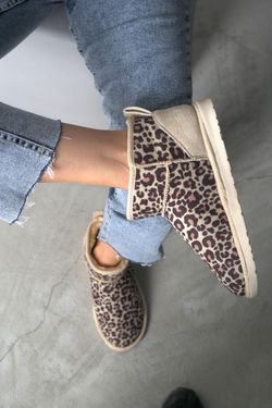 BYNDUM01 – BEJ LEOPAR